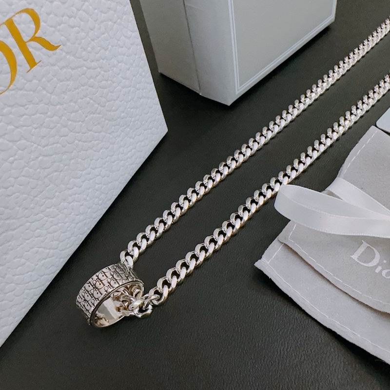 Dior Necklace 03lyh145